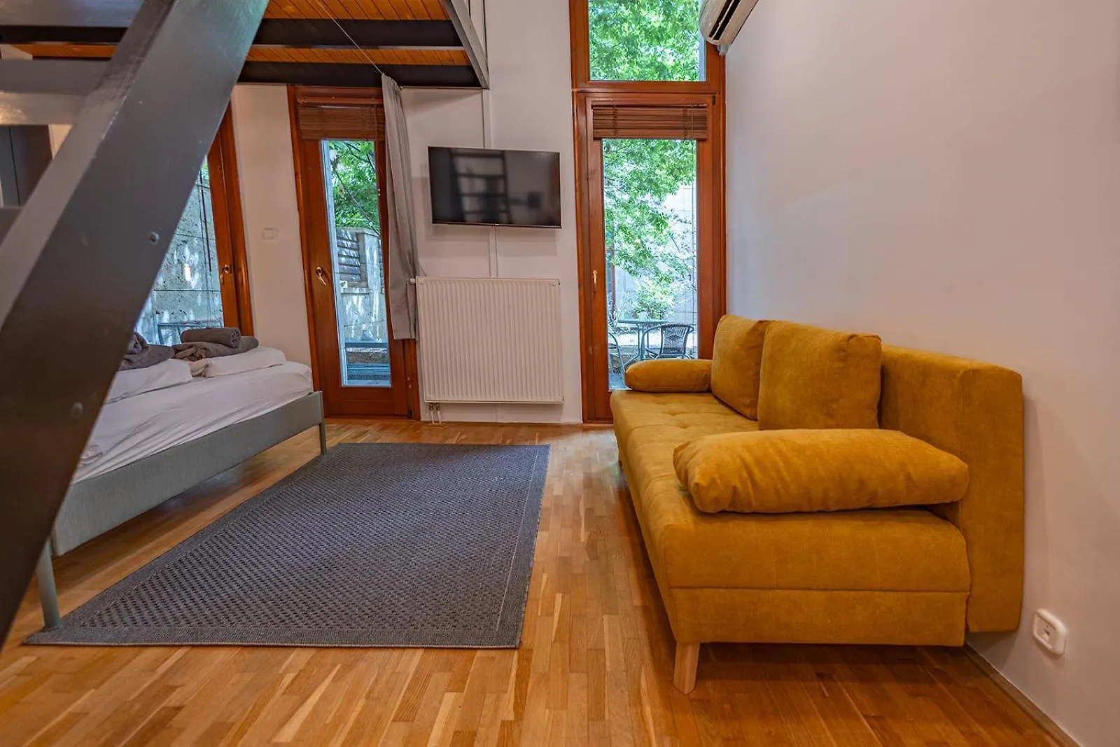 Apartament Mooki Loft&Garden In SohoBudapeszt